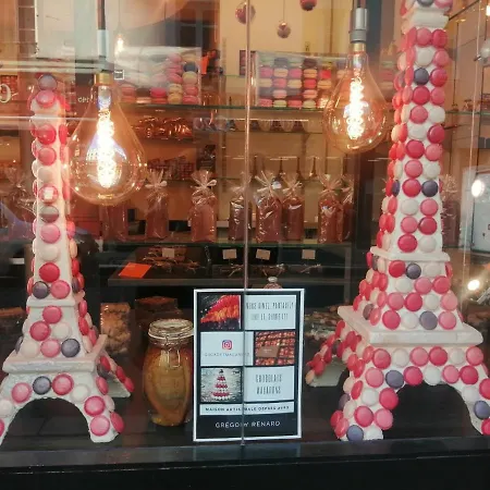 Charming In Near The Eiffel Tower Апартаменты Париж