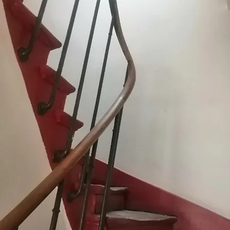 Апартаменты Charming In Near The Eiffel Tower *