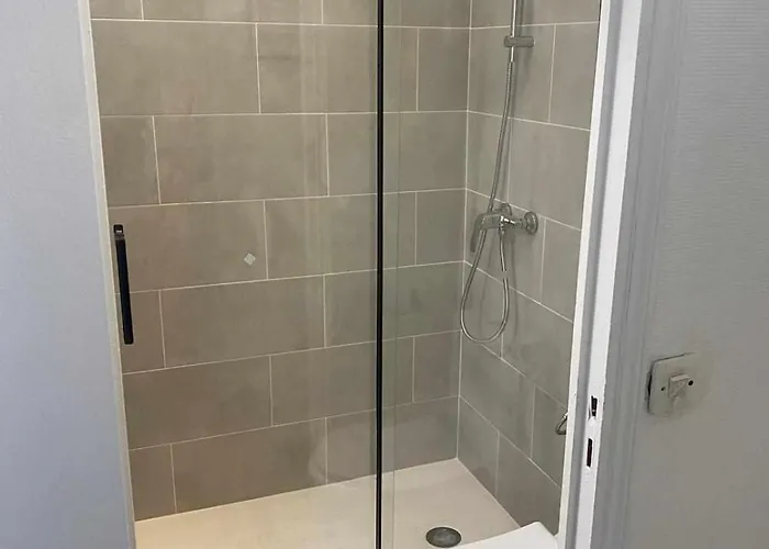 Charming In Near The Eiffel Tower * Paris