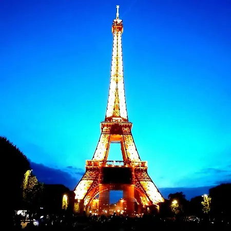 Apartman Charming In Near The Eiffel Tower Párizs