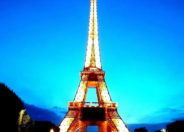 شقة Charming In Near The Eiffel Tower باريس