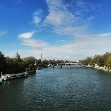 Apartment Charming In Near The Eiffel Tower